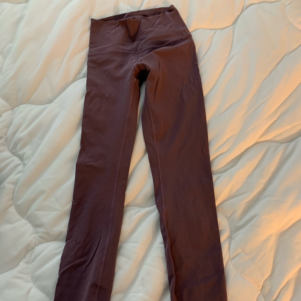 Lululemon wunder under HR 2